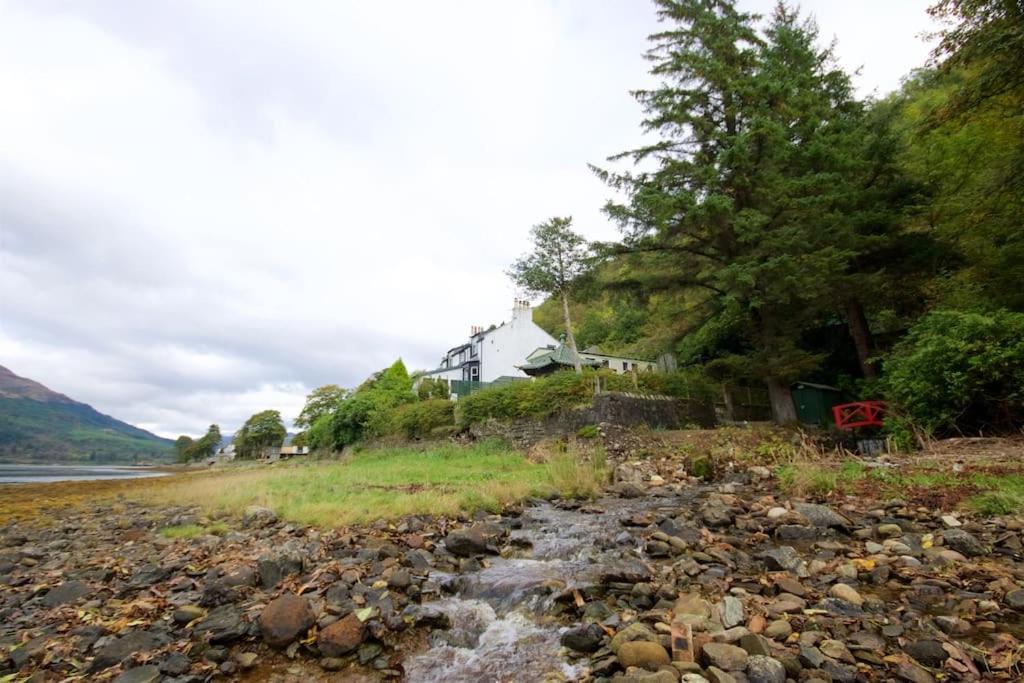 Rossmay House - 4 Bedroom Scottish Villa With Waterfront / Mountain Views Arrochar Exterior foto